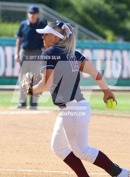 Thumbnail 2 in Santana vs. Steele Canyon (CIF SDS D2 Final) photogallery.