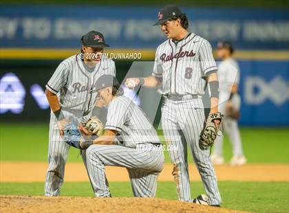 Thumbnail 3 in Grapevine vs. Rouse (UIL 5A Baseball Semifinal) photogallery.