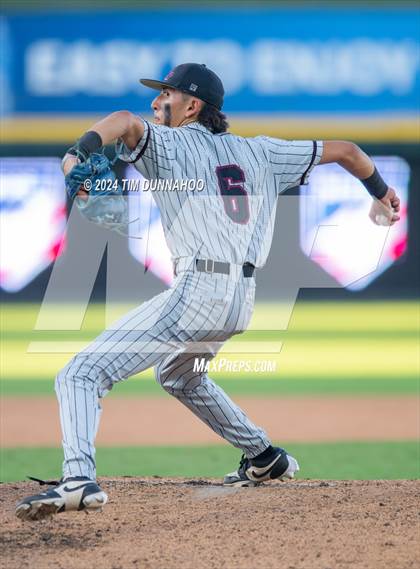 Thumbnail 2 in Grapevine vs. Rouse (UIL 5A Baseball Semifinal) photogallery.