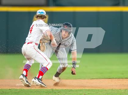 Thumbnail 2 in Grapevine vs. Rouse (UIL 5A Baseball Semifinal) photogallery.