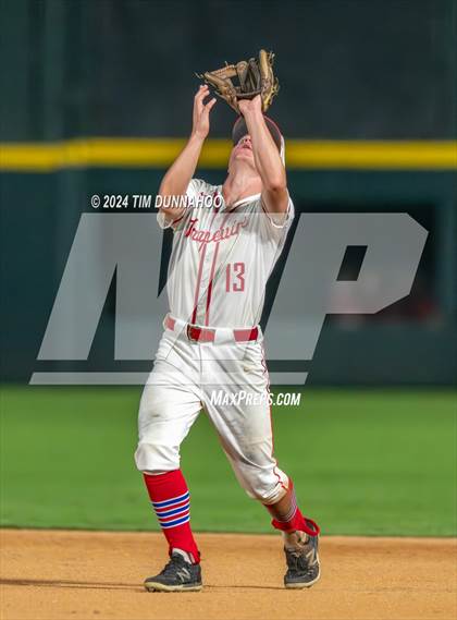 Thumbnail 2 in Grapevine vs. Rouse (UIL 5A Baseball Semifinal) photogallery.