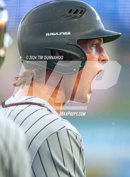 Thumbnail 2 in Grapevine vs. Rouse (UIL 5A Baseball Semifinal) photogallery.