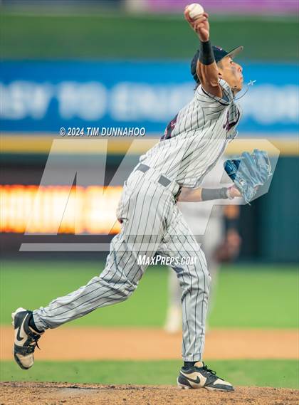 Thumbnail 3 in Grapevine vs. Rouse (UIL 5A Baseball Semifinal) photogallery.