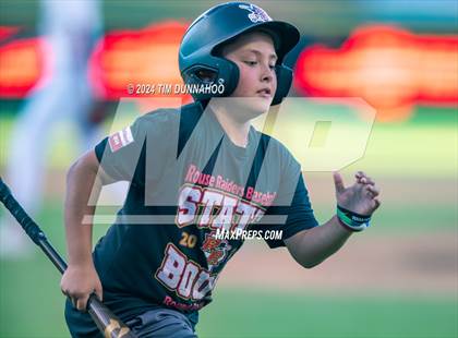 Thumbnail 1 in Grapevine vs. Rouse (UIL 5A Baseball Semifinal) photogallery.