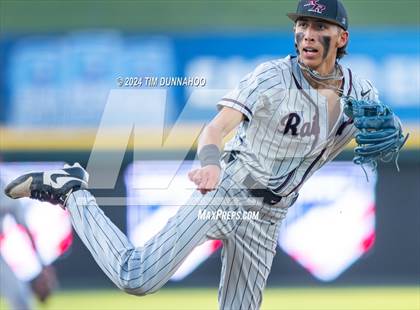 Thumbnail 2 in Grapevine vs. Rouse (UIL 5A Baseball Semifinal) photogallery.
