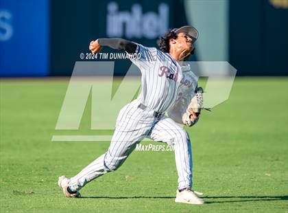 Thumbnail 3 in Grapevine vs. Rouse (UIL 5A Baseball Semifinal) photogallery.