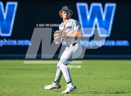Thumbnail 3 in Grapevine vs. Rouse (UIL 5A Baseball Semifinal) photogallery.