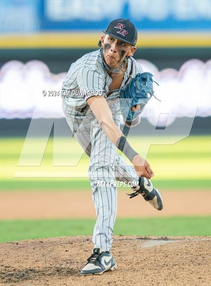 Thumbnail 1 in Grapevine vs. Rouse (UIL 5A Baseball Semifinal) photogallery.