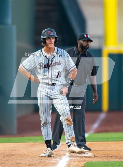 Thumbnail 3 in Grapevine vs. Rouse (UIL 5A Baseball Semifinal) photogallery.