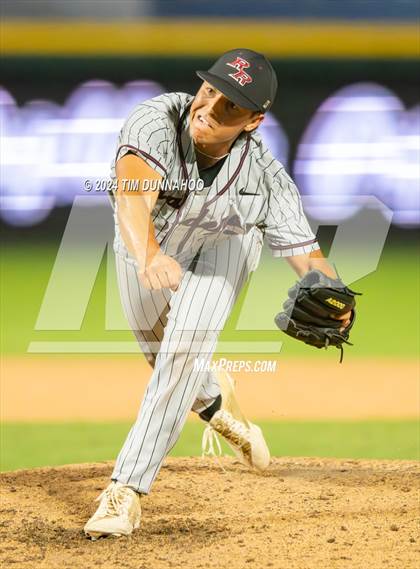 Thumbnail 1 in Grapevine vs. Rouse (UIL 5A Baseball Semifinal) photogallery.