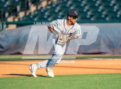 Thumbnail 1 in Grapevine vs. Rouse (UIL 5A Baseball Semifinal) photogallery.