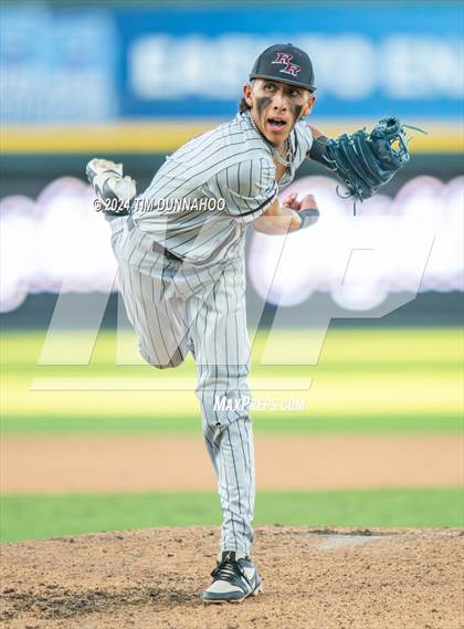 Thumbnail 2 in Grapevine vs. Rouse (UIL 5A Baseball Semifinal) photogallery.
