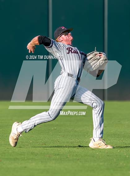 Thumbnail 2 in Grapevine vs. Rouse (UIL 5A Baseball Semifinal) photogallery.