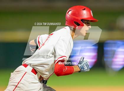 Thumbnail 2 in Grapevine vs. Rouse (UIL 5A Baseball Semifinal) photogallery.