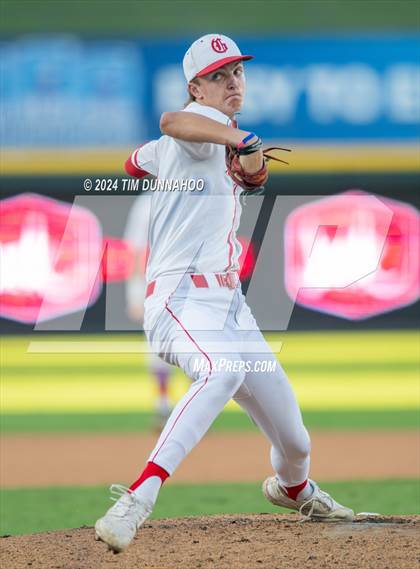 Thumbnail 1 in Grapevine vs. Rouse (UIL 5A Baseball Semifinal) photogallery.