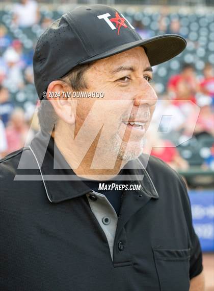 Thumbnail 3 in Grapevine vs. Rouse (UIL 5A Baseball Semifinal) photogallery.
