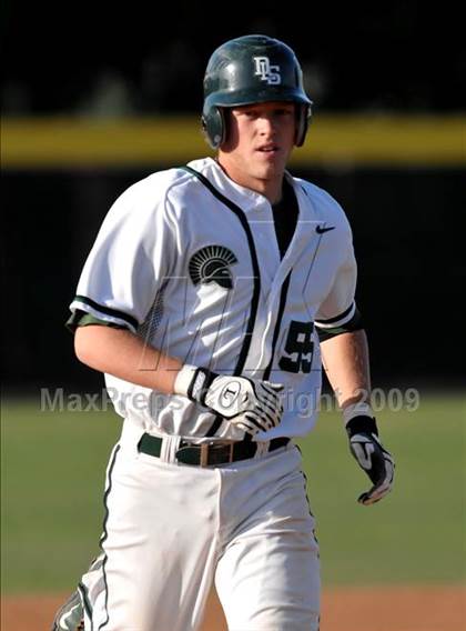 Thumbnail 3 in Jesuit vs. De La Salle (Anderson Bat National Classic) photogallery.