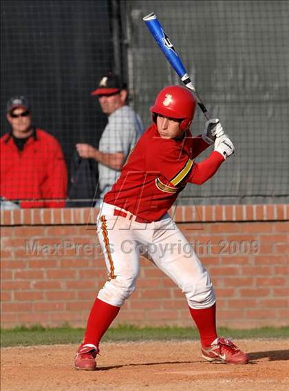 Thumbnail 2 in Jesuit vs. De La Salle (Anderson Bat National Classic) photogallery.