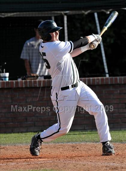 Thumbnail 3 in Jesuit vs. De La Salle (Anderson Bat National Classic) photogallery.