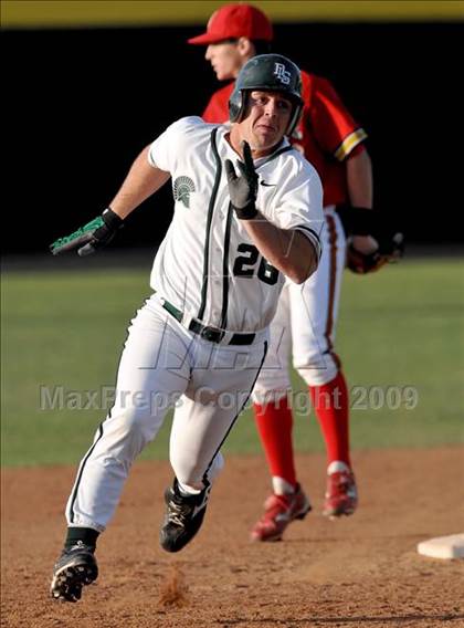 Thumbnail 1 in Jesuit vs. De La Salle (Anderson Bat National Classic) photogallery.