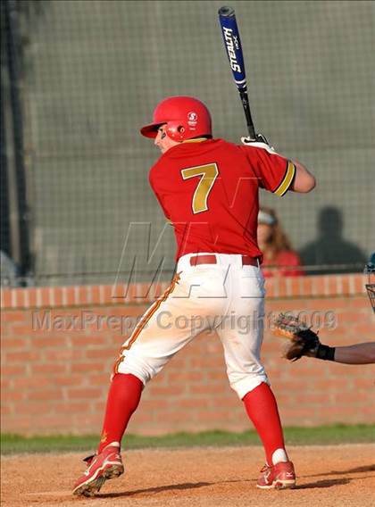 Thumbnail 1 in Jesuit vs. De La Salle (Anderson Bat National Classic) photogallery.