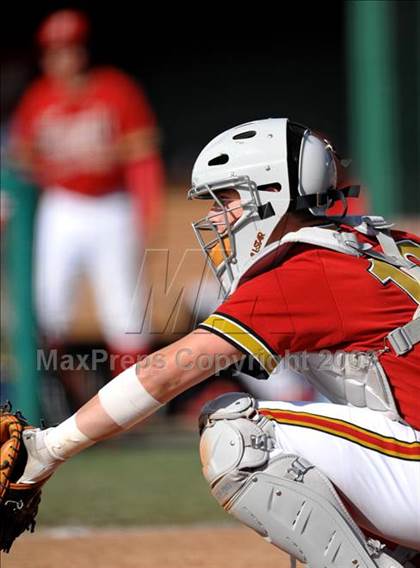 Thumbnail 3 in Jesuit vs. De La Salle (Anderson Bat National Classic) photogallery.