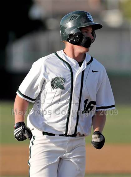 Thumbnail 2 in Jesuit vs. De La Salle (Anderson Bat National Classic) photogallery.