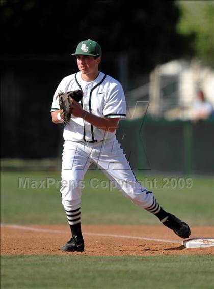 Thumbnail 1 in Jesuit vs. De La Salle (Anderson Bat National Classic) photogallery.