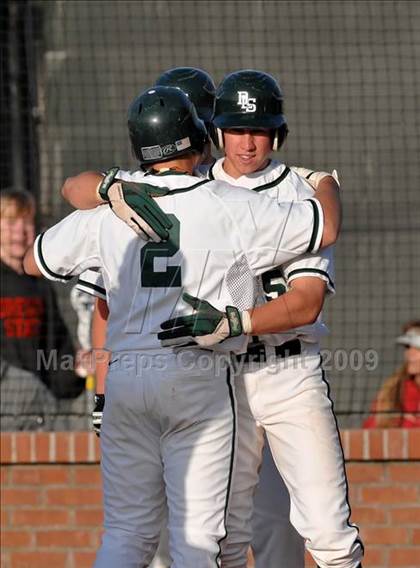 Thumbnail 2 in Jesuit vs. De La Salle (Anderson Bat National Classic) photogallery.