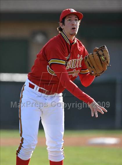 Thumbnail 1 in Jesuit vs. De La Salle (Anderson Bat National Classic) photogallery.