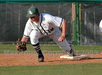 Thumbnail 3 in Jesuit vs. De La Salle (Anderson Bat National Classic) photogallery.