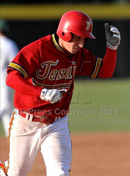 Thumbnail 3 in Jesuit vs. De La Salle (Anderson Bat National Classic) photogallery.