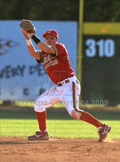 Thumbnail 2 in Jesuit vs. De La Salle (Anderson Bat National Classic) photogallery.