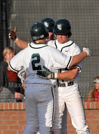 Thumbnail 3 in Jesuit vs. De La Salle (Anderson Bat National Classic) photogallery.
