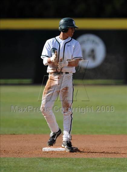 Thumbnail 2 in Jesuit vs. De La Salle (Anderson Bat National Classic) photogallery.