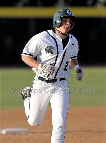 Thumbnail 3 in Jesuit vs. De La Salle (Anderson Bat National Classic) photogallery.