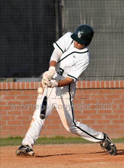 Thumbnail 3 in Jesuit vs. De La Salle (Anderson Bat National Classic) photogallery.