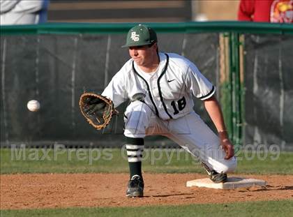 Thumbnail 1 in Jesuit vs. De La Salle (Anderson Bat National Classic) photogallery.