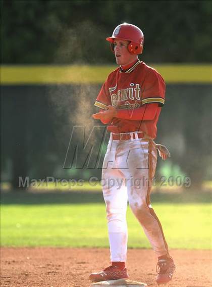 Thumbnail 3 in Jesuit vs. De La Salle (Anderson Bat National Classic) photogallery.