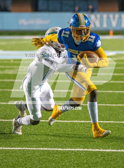 Thumbnail 3 in J.H. Rose vs Dudley (NCHSAA 3A Final - 1 of 2) photogallery.