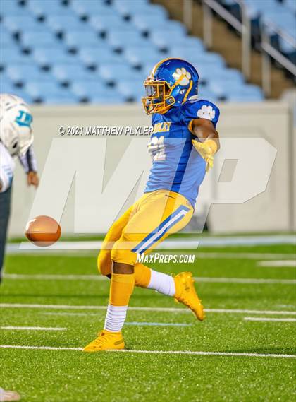 Thumbnail 3 in J.H. Rose vs Dudley (NCHSAA 3A Final - 1 of 2) photogallery.