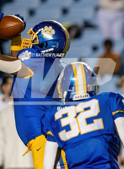 Thumbnail 3 in J.H. Rose vs Dudley (NCHSAA 3A Final - 1 of 2) photogallery.