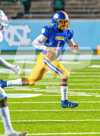 Thumbnail 1 in J.H. Rose vs Dudley (NCHSAA 3A Final - 1 of 2) photogallery.