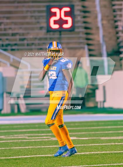 Thumbnail 3 in J.H. Rose vs Dudley (NCHSAA 3A Final - 1 of 2) photogallery.