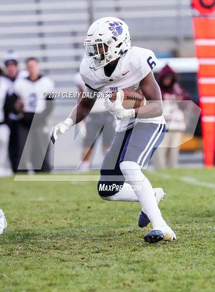 Thumbnail 2 in Cherokee Trail vs Columbine (CHSAA  5A Round 2) photogallery.