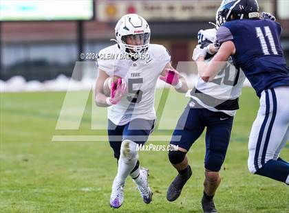 Thumbnail 2 in Cherokee Trail vs Columbine (CHSAA  5A Round 2) photogallery.