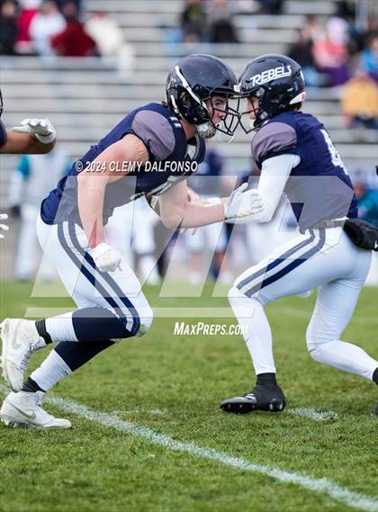 Thumbnail 2 in Cherokee Trail vs Columbine (CHSAA  5A Round 2) photogallery.