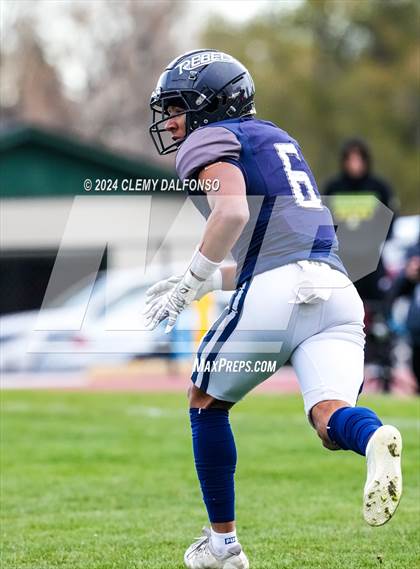 Thumbnail 2 in Cherokee Trail vs Columbine (CHSAA  5A Round 2) photogallery.