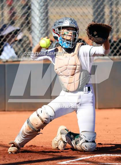 Thumbnail 1 in Horizon vs Greenway (Sunrise Mountain Tournament) photogallery.