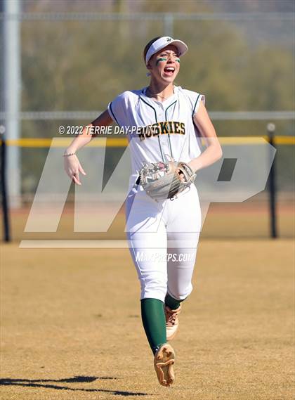 Thumbnail 3 in Horizon vs Greenway (Sunrise Mountain Tournament) photogallery.